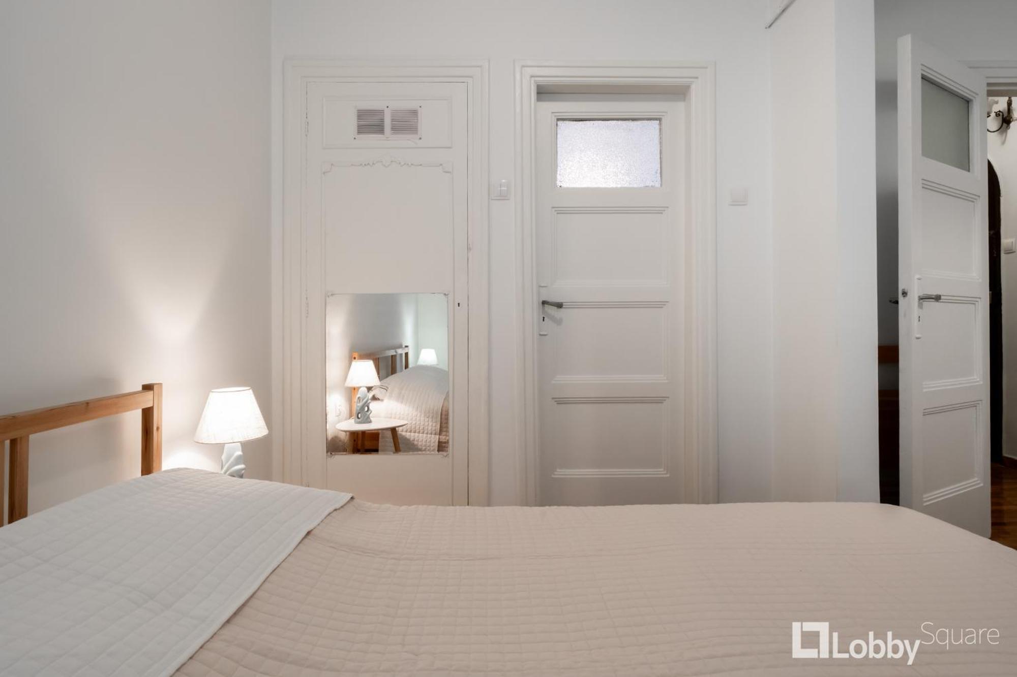 Vea Studio By Lobbysquare Aten Exteriör bild
